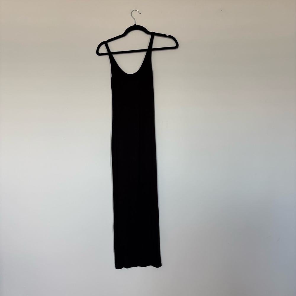 Babaton Black Midi Long Spaghetti Strap Dress Size XXS
Scoop Neck Lightweight
